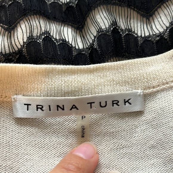Trina Turk Eyelash Lace Overlay Black Cream Merino Wool Cardigan‎ Sweater Size P - Picture 8 of 9